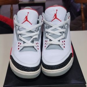 Air Jordan 3 FIRE REDS